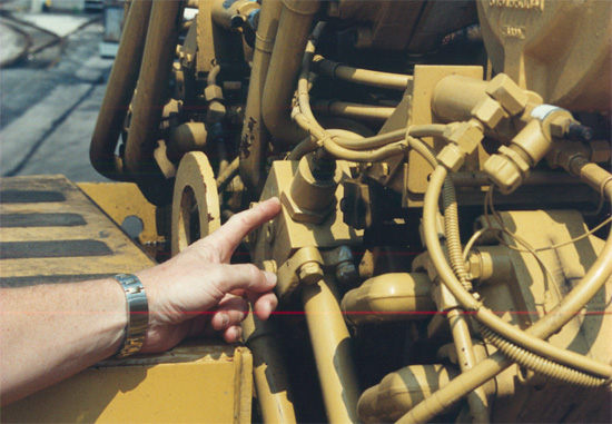 photo of hyddraulic hoses and fittings