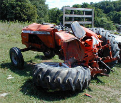 picture of a mangled tractor